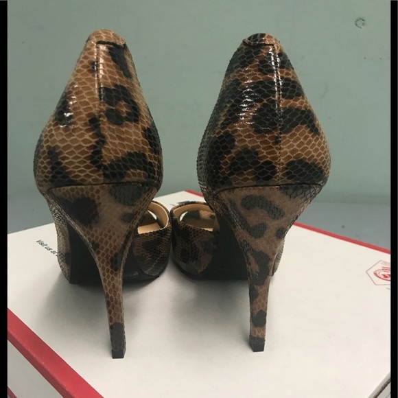 Jessica Simpson - Picture 4 of 5